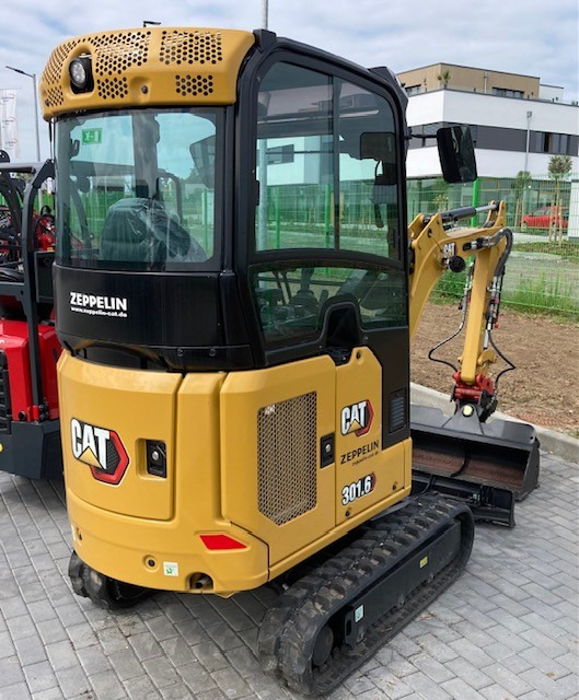 Caterpillar 301.6 - Bager: slika 3 Caterpillar 301.6 - Bager: slika 3