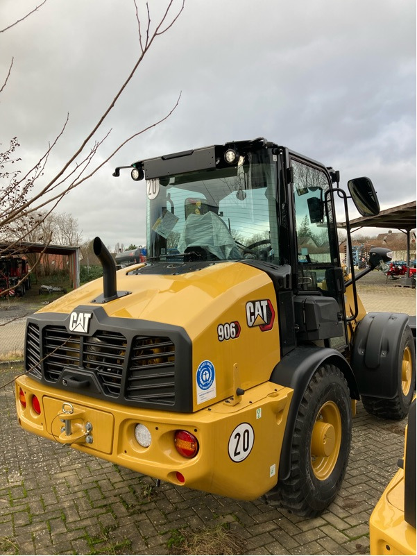 Caterpillar 906 - Kolesni nakladalec: slika 2 Caterpillar 906 - Kolesni nakladalec: slika 2