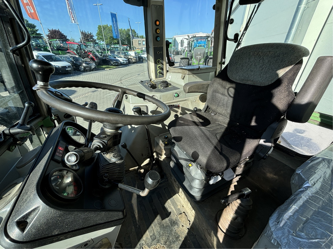 Fendt 309 C - Traktor: slika 2 Fendt 309 C - Traktor: slika 2