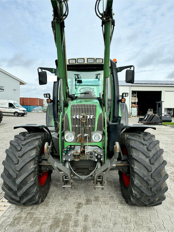Fendt 409 Vario - Traktor: slika 2 Fendt 409 Vario - Traktor: slika 2