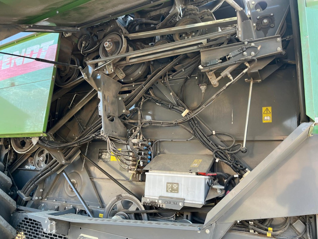 Kombajn harvester Fendt 5225 E   5,50m PowerFlow Schneidwerk: slika 8
