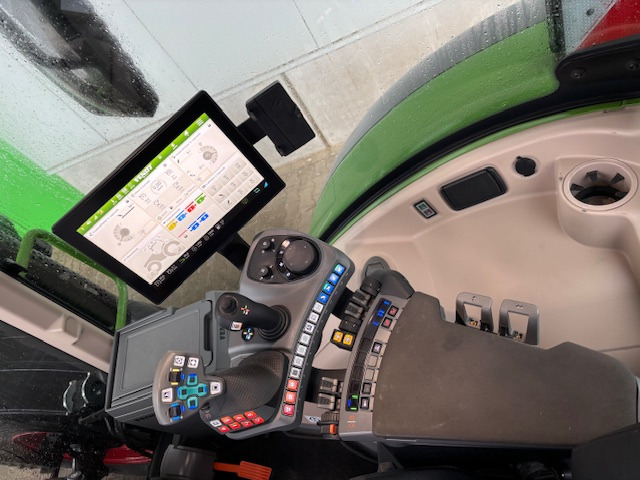 Fendt 618 Vario Power Setting2 - Traktor: slika 4 Fendt 618 Vario Power Setting2 - Traktor: slika 4