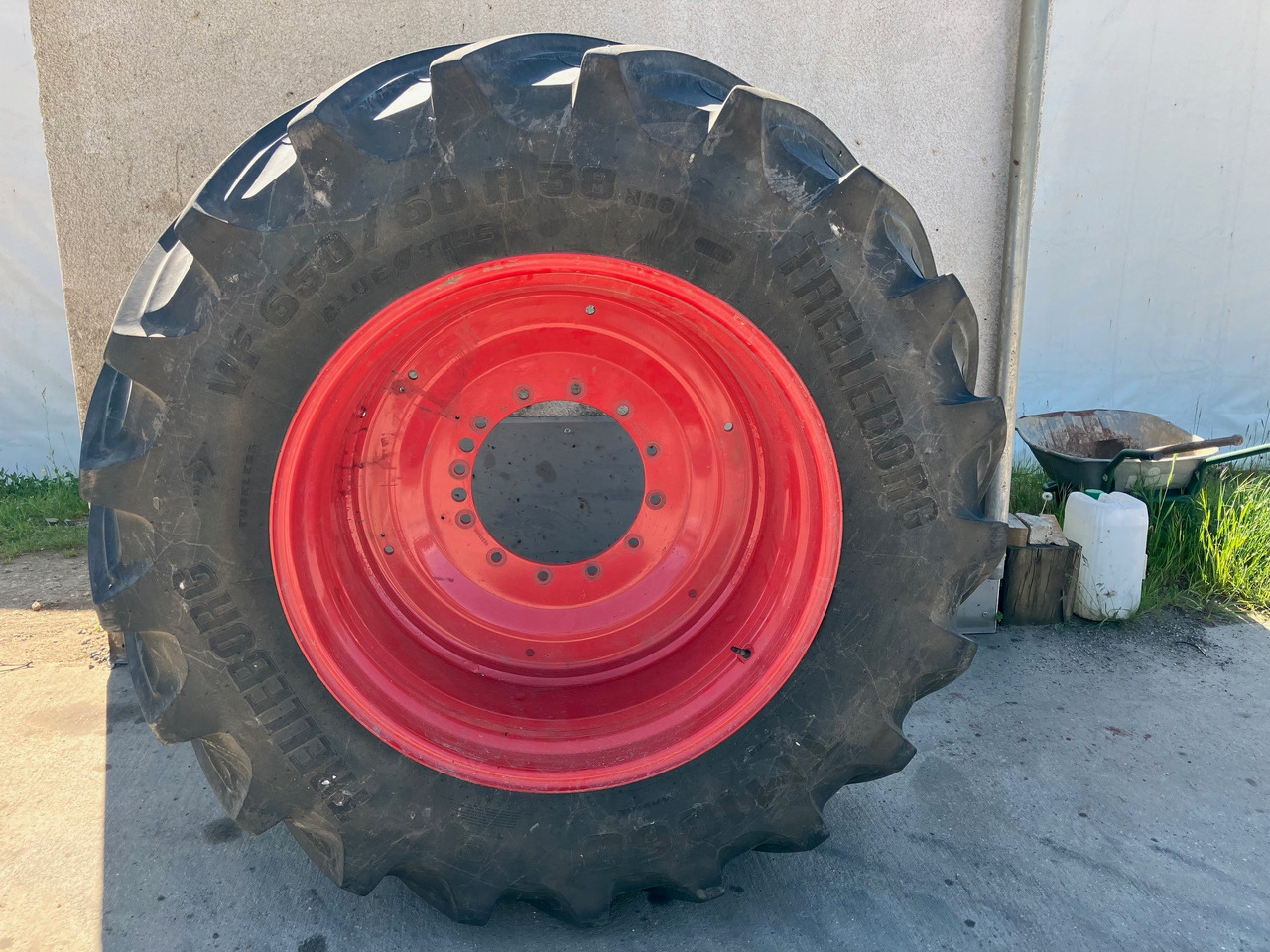 Fendt 650/60R38 750/70R44 - Gume in platišča: slika 5 Fendt 650/60R38 750/70R44 - Gume in platišča: slika 5