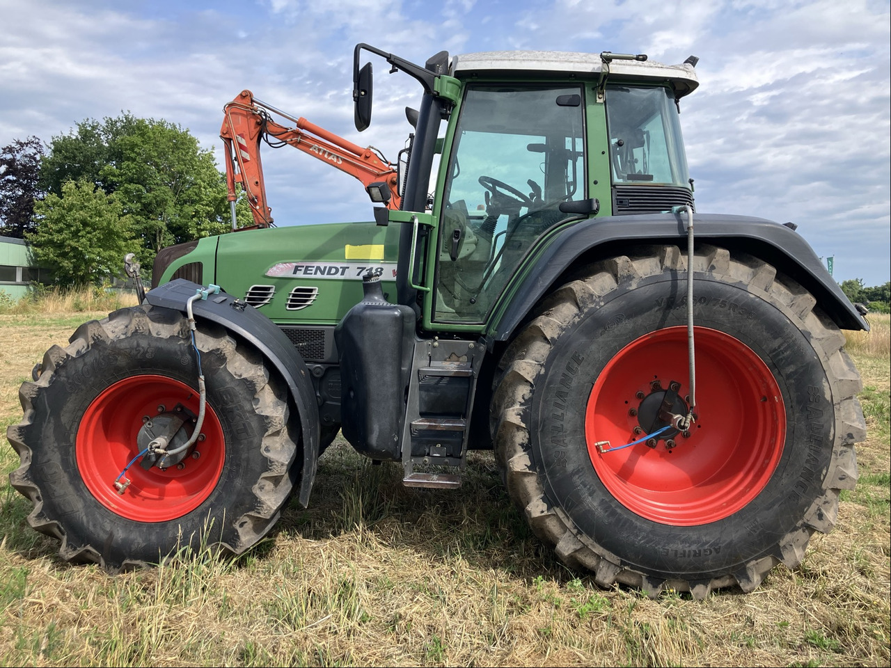 Fendt 718 Com3 Vario TMS - Traktor: slika 5 Fendt 718 Com3 Vario TMS - Traktor: slika 5