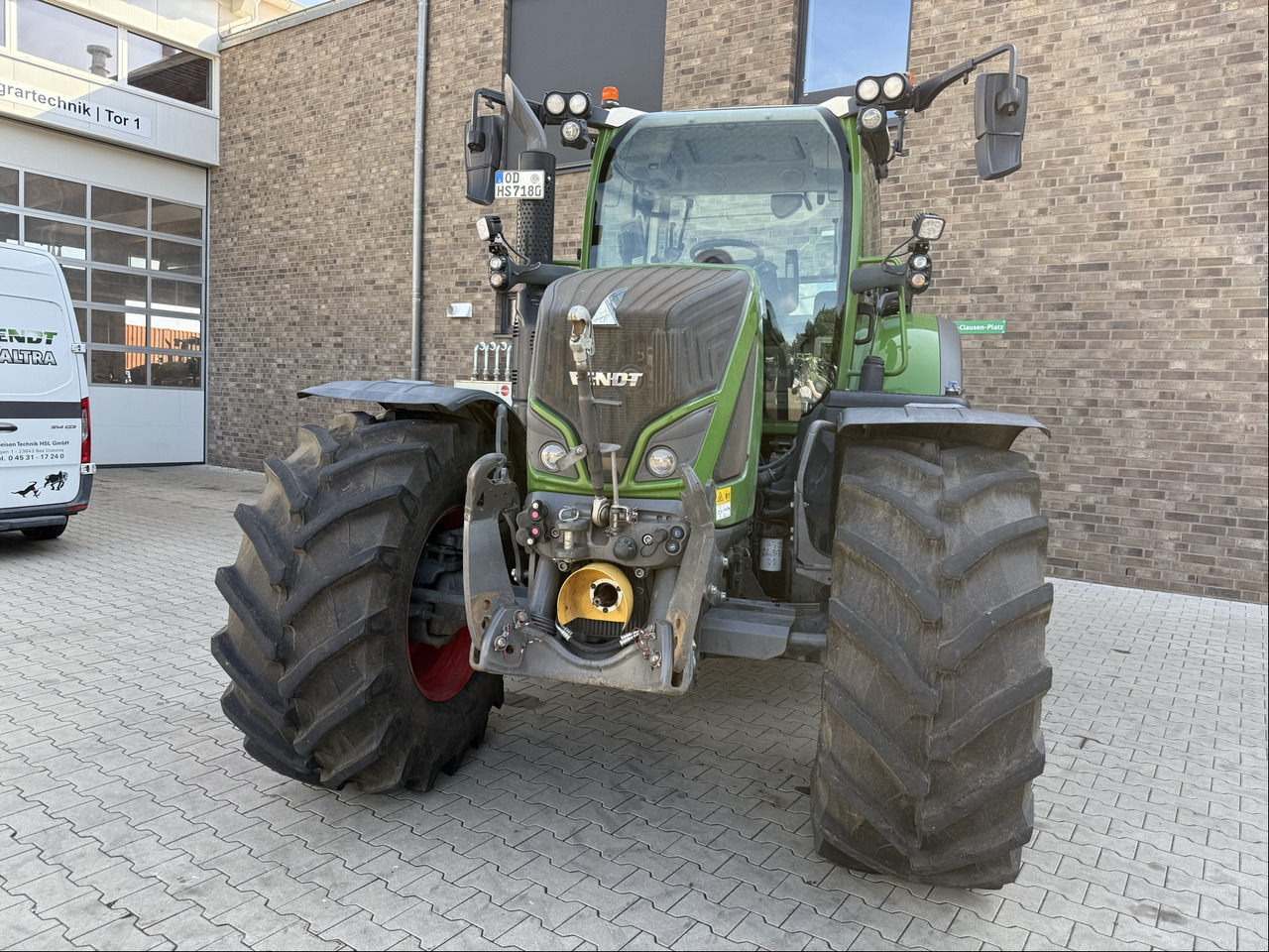 Fendt 718 Vario Gen6 PowerPlus - Traktor: slika 4 Fendt 718 Vario Gen6 PowerPlus - Traktor: slika 4