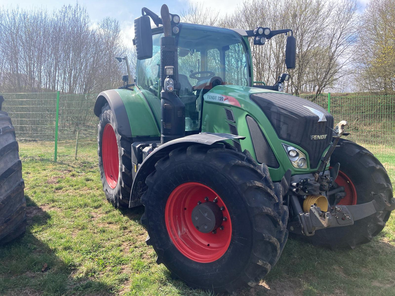 Fendt 720 Vario S4 ProfiPlus - Traktor: slika 5 Fendt 720 Vario S4 ProfiPlus - Traktor: slika 5