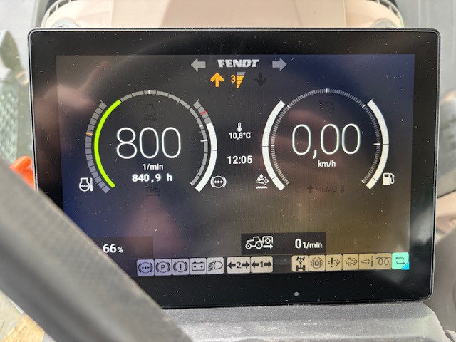 Fendt 724 Vario Gen7 Profi Setting2 - Traktor: slika 2 Fendt 724 Vario Gen7 Profi Setting2 - Traktor: slika 2