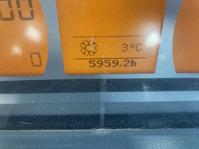 Fendt 724 Vario S4 Profi - Traktor: slika 2 Fendt 724 Vario S4 Profi - Traktor: slika 2