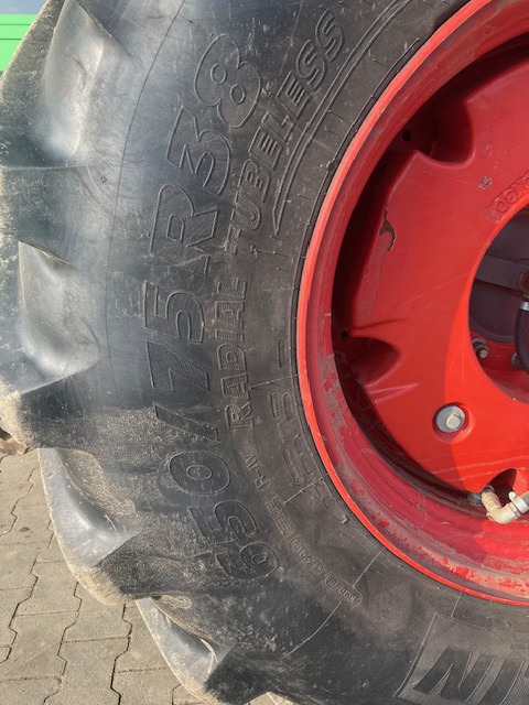 Traktor Fendt 724 Vario S4 Profi: slika 8