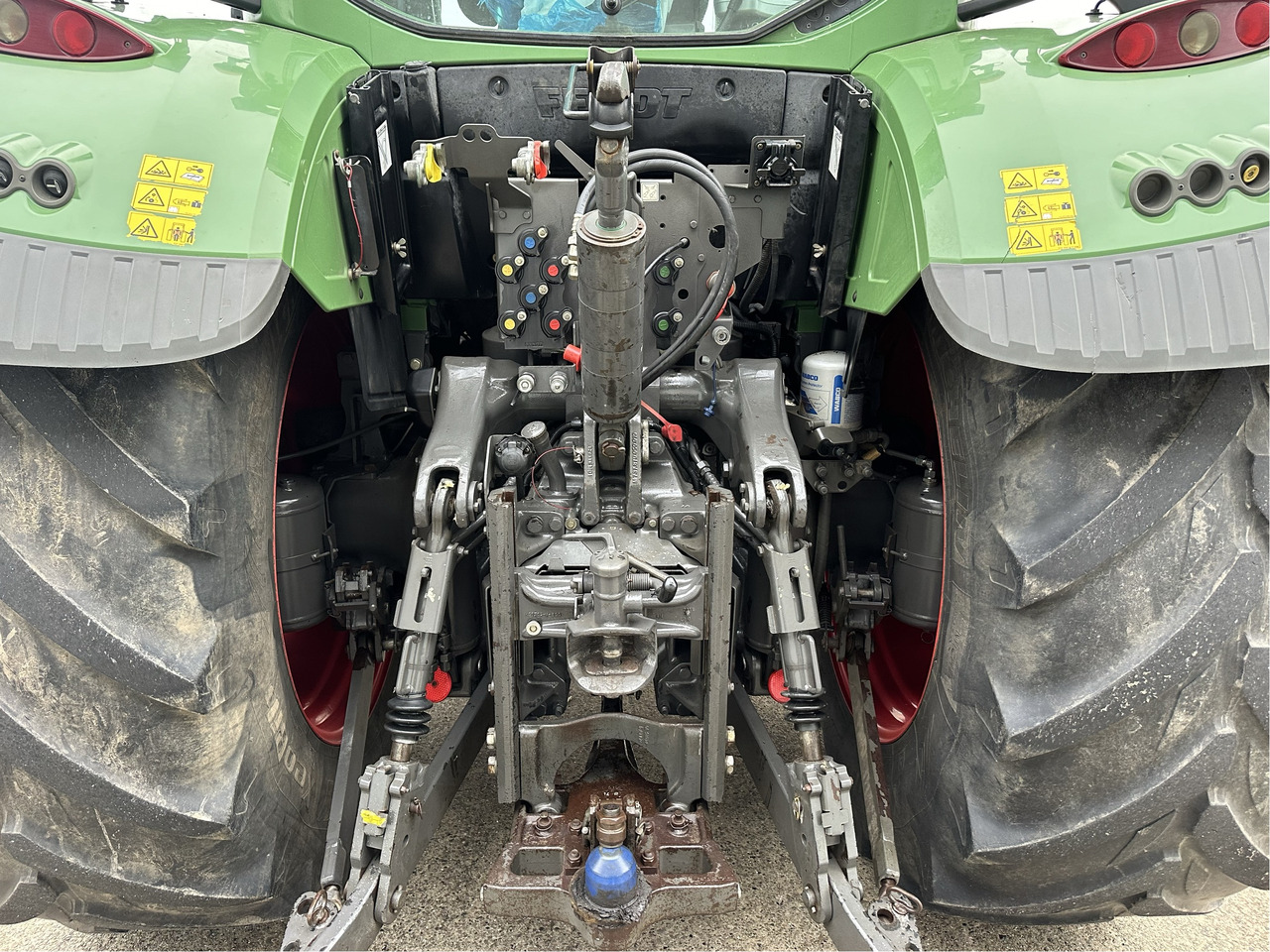 Fendt 724 Vario S4 Profi Plus - Traktor: slika 5 Fendt 724 Vario S4 Profi Plus - Traktor: slika 5