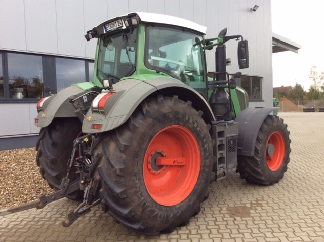 Fendt 824 Vario S4 Profi - Traktor: slika 5 Fendt 824 Vario S4 Profi - Traktor: slika 5