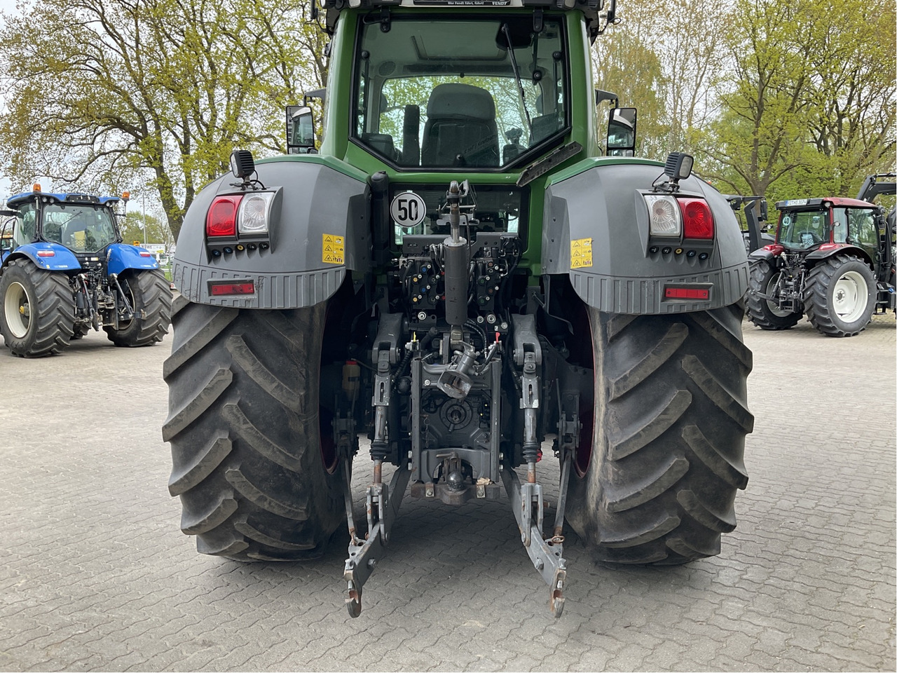 Fendt 826 Vario S4 - Traktor: slika 5 Fendt 826 Vario S4 - Traktor: slika 5