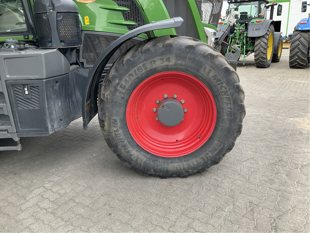 Fendt 826 Vario S4 - Traktor: slika 4 Fendt 826 Vario S4 - Traktor: slika 4