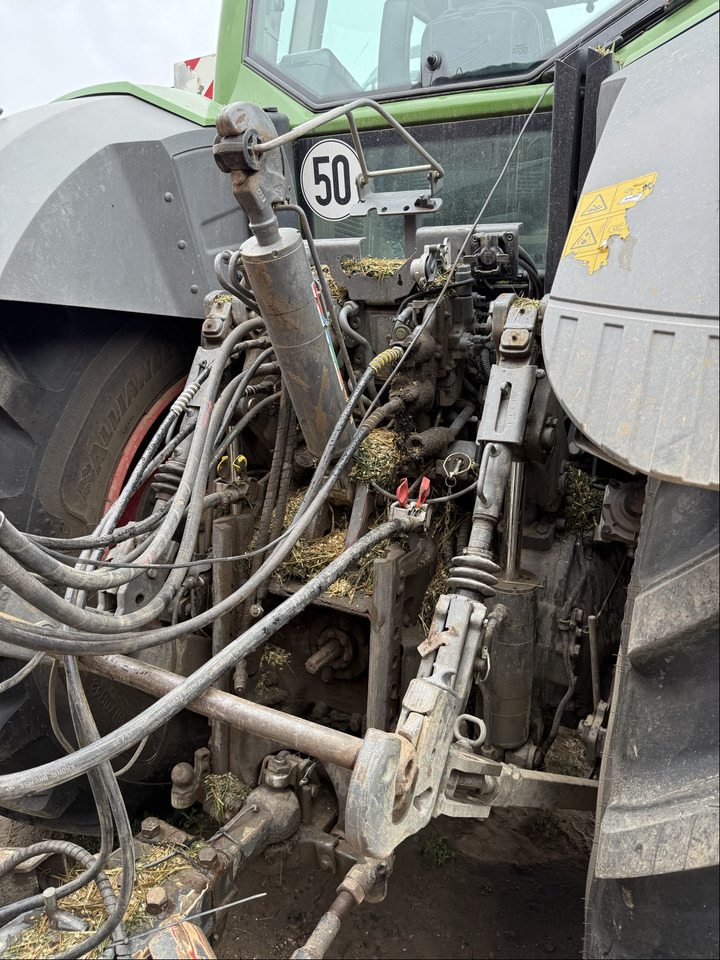 Fendt 828 Vario S4 ProfiPlus - Traktor: slika 5 Fendt 828 Vario S4 ProfiPlus - Traktor: slika 5