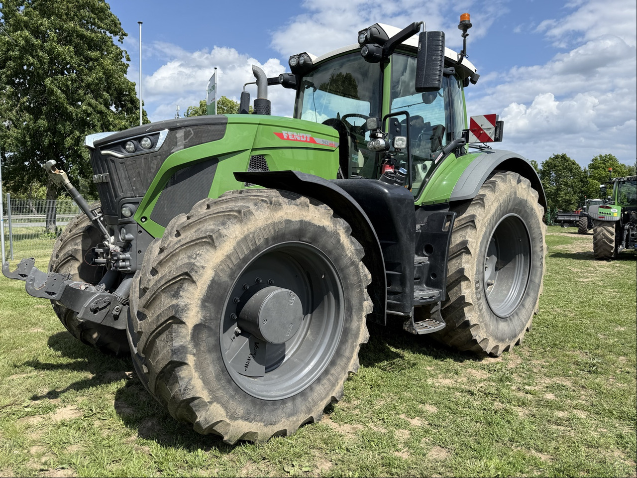 Fendt 942 Vario Gen7 Profi - Traktor: slika 1 Fendt 942 Vario Gen7 Profi - Traktor: slika 1