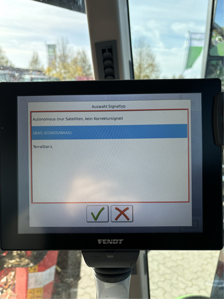 Fendt Feldhäcksler Katana 65 S4 - Kombajn: slika 3 Fendt Feldhäcksler Katana 65 S4 - Kombajn: slika 3