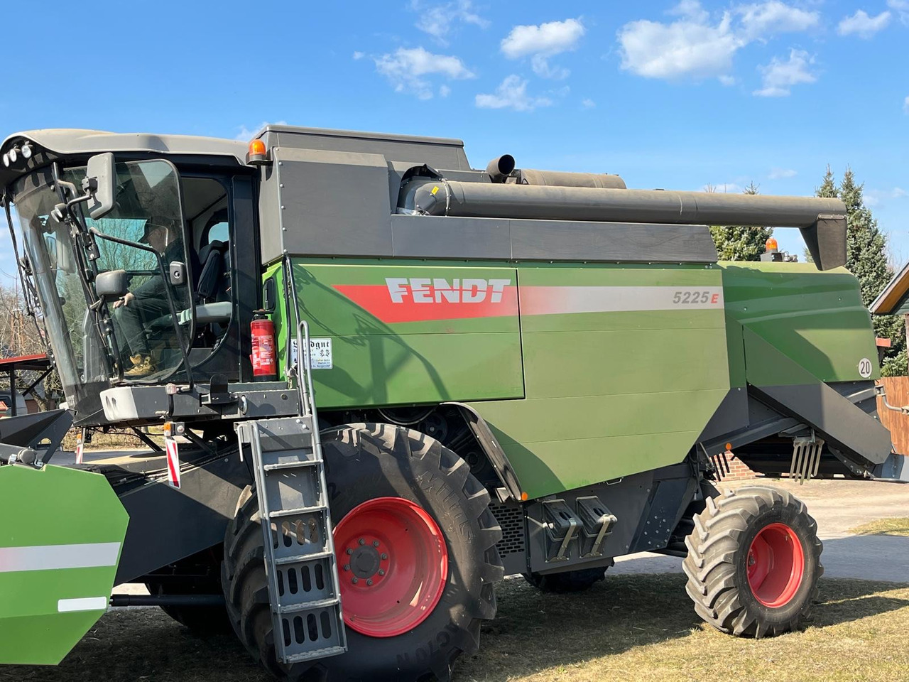 Fendt Mähdrescher 5225 E - Kombajn harvester: slika 2 Fendt Mähdrescher 5225 E - Kombajn harvester: slika 2