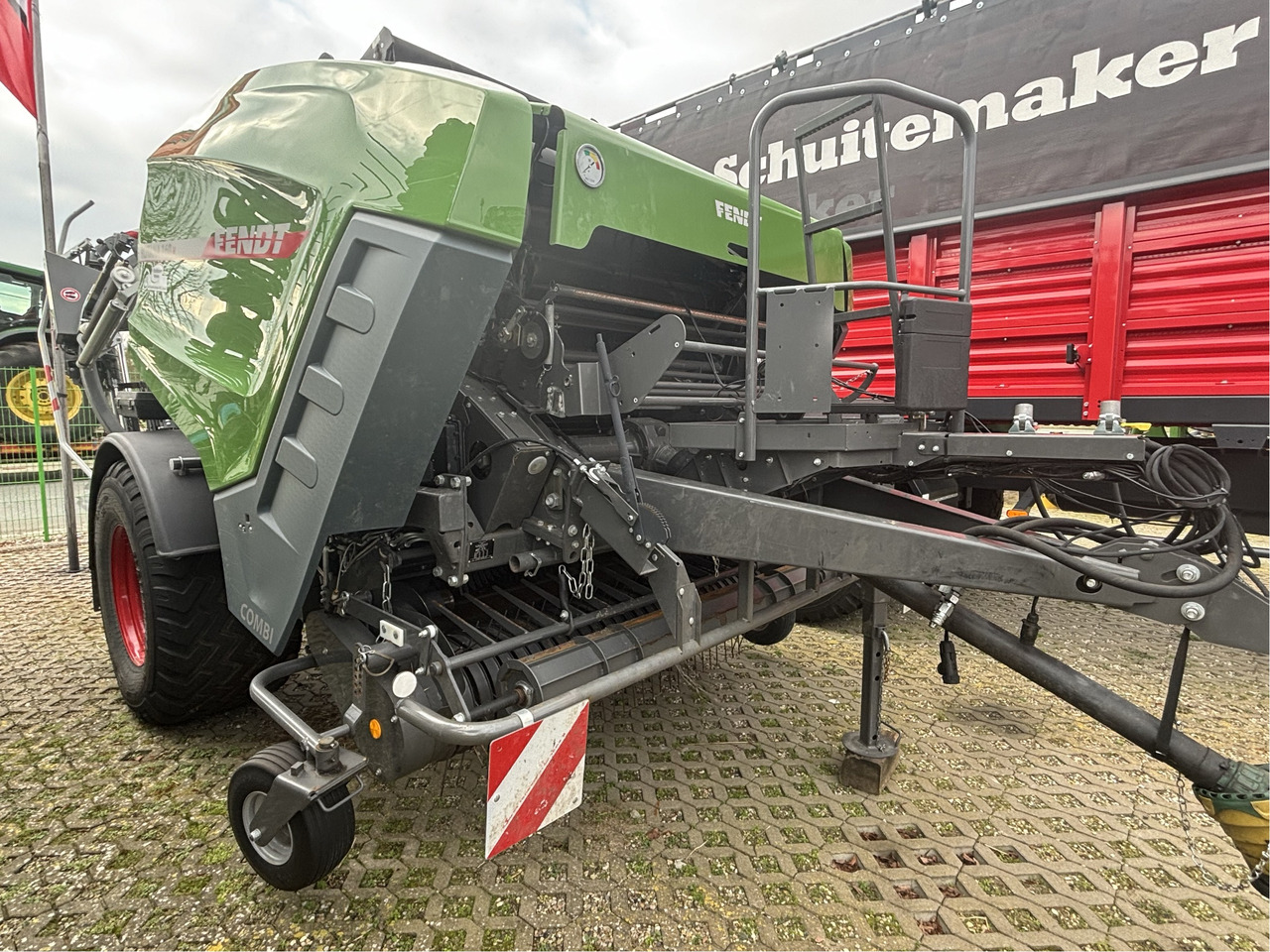 Fendt Rotana 160 V Combi - Oprema za obračalnike: slika 1 Fendt Rotana 160 V Combi - Oprema za obračalnike: slika 1