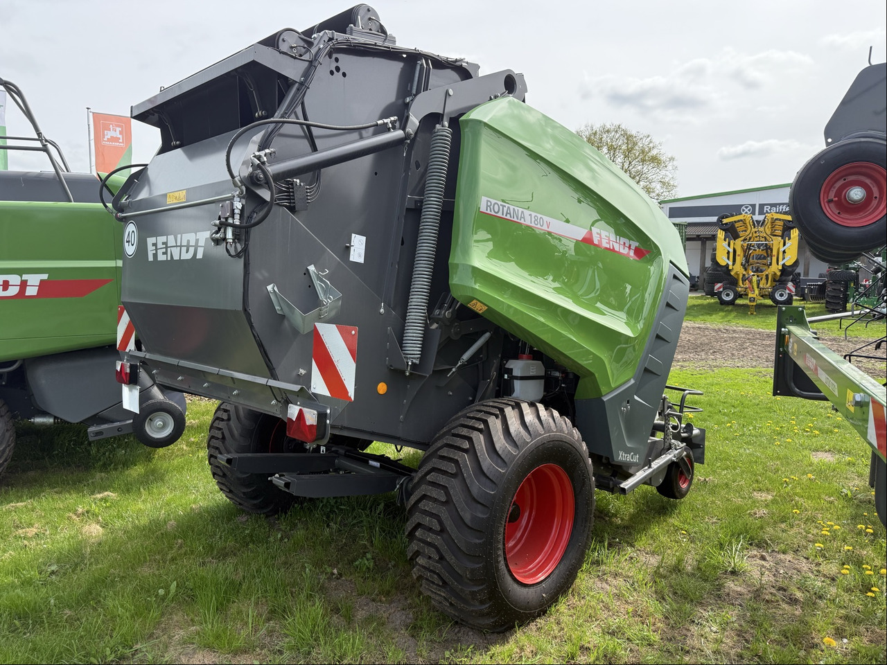 Fendt Rotana 180 V Xtra 25-Messer - Oprema za obračalnike: slika 4 Fendt Rotana 180 V Xtra 25-Messer - Oprema za obračalnike: slika 4
