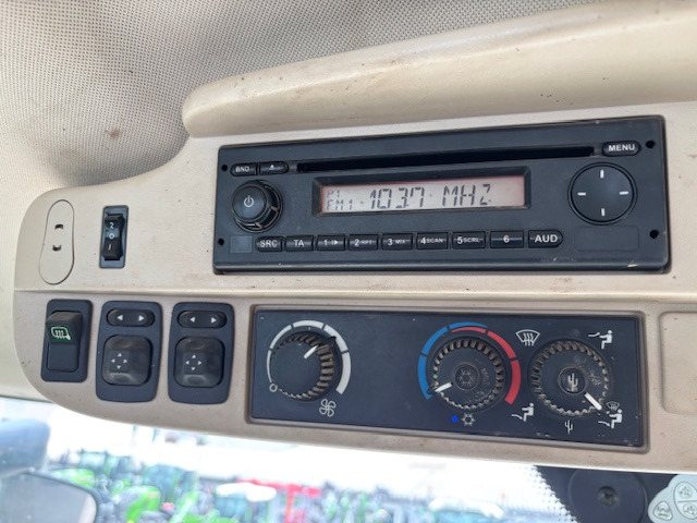 Traktor John Deere 6210 R: slika 8