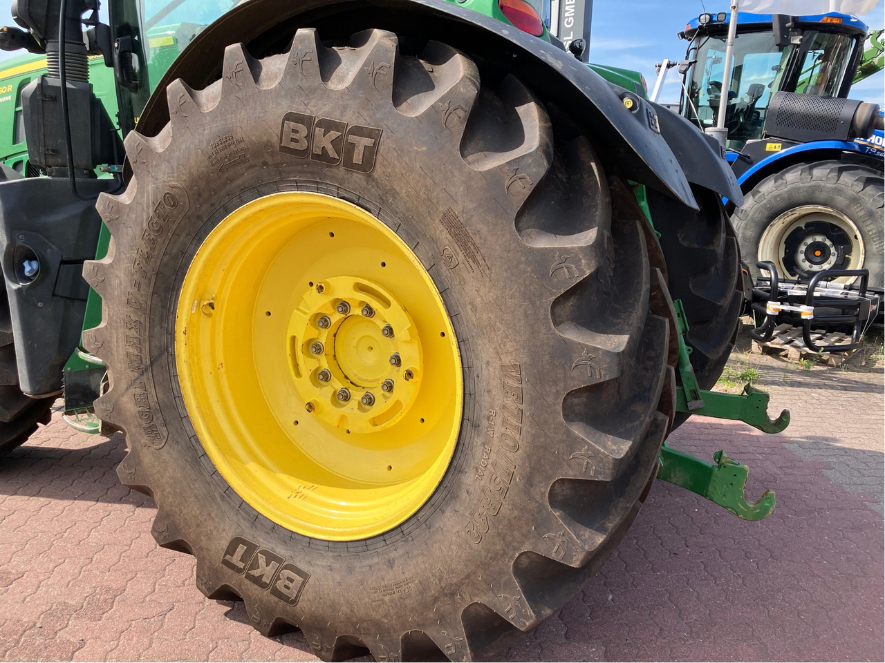 John Deere 6250 R - Traktor: slika 5 John Deere 6250 R - Traktor: slika 5