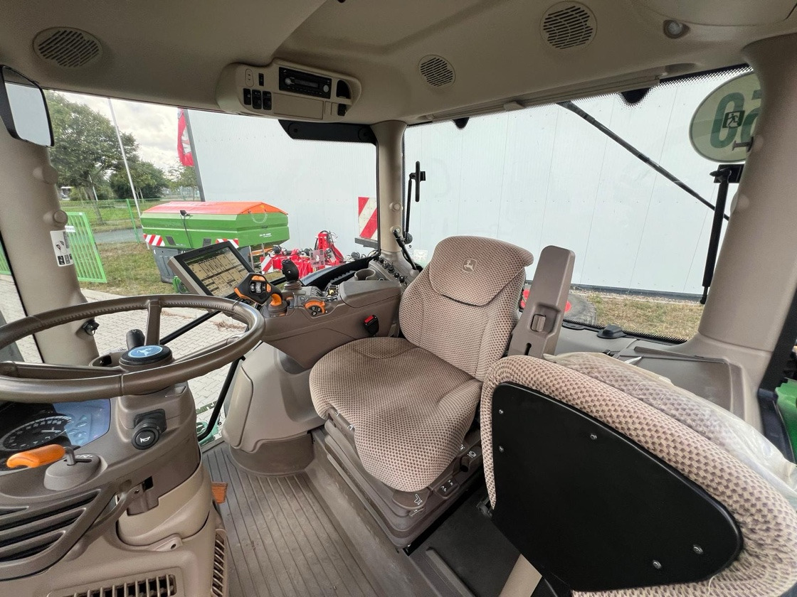 John Deere 7310 R - Traktor: slika 2 John Deere 7310 R - Traktor: slika 2