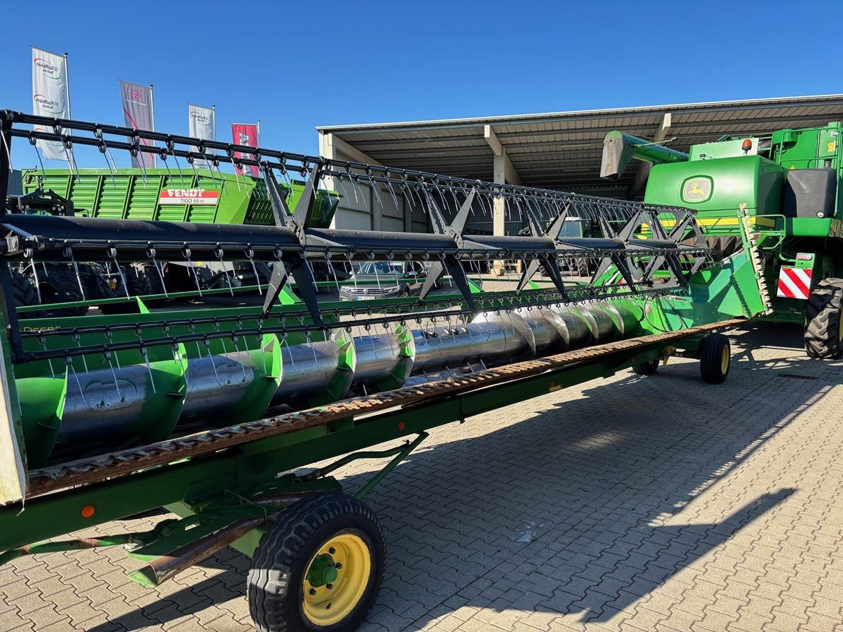 John Deere T660 i Hillmaster - Kombajn harvester: slika 4 John Deere T660 i Hillmaster - Kombajn harvester: slika 4