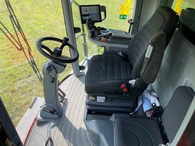 Massey Ferguson 7370 Beta - Kombajn harvester: slika 4 Massey Ferguson 7370 Beta - Kombajn harvester: slika 4