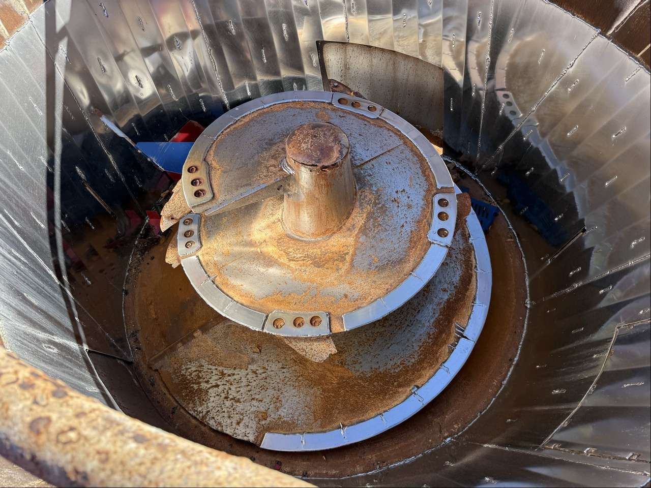 Mayer Siloking SF 13m³ - Mešalnik za krmo: slika 2 Mayer Siloking SF 13m³ - Mešalnik za krmo: slika 2