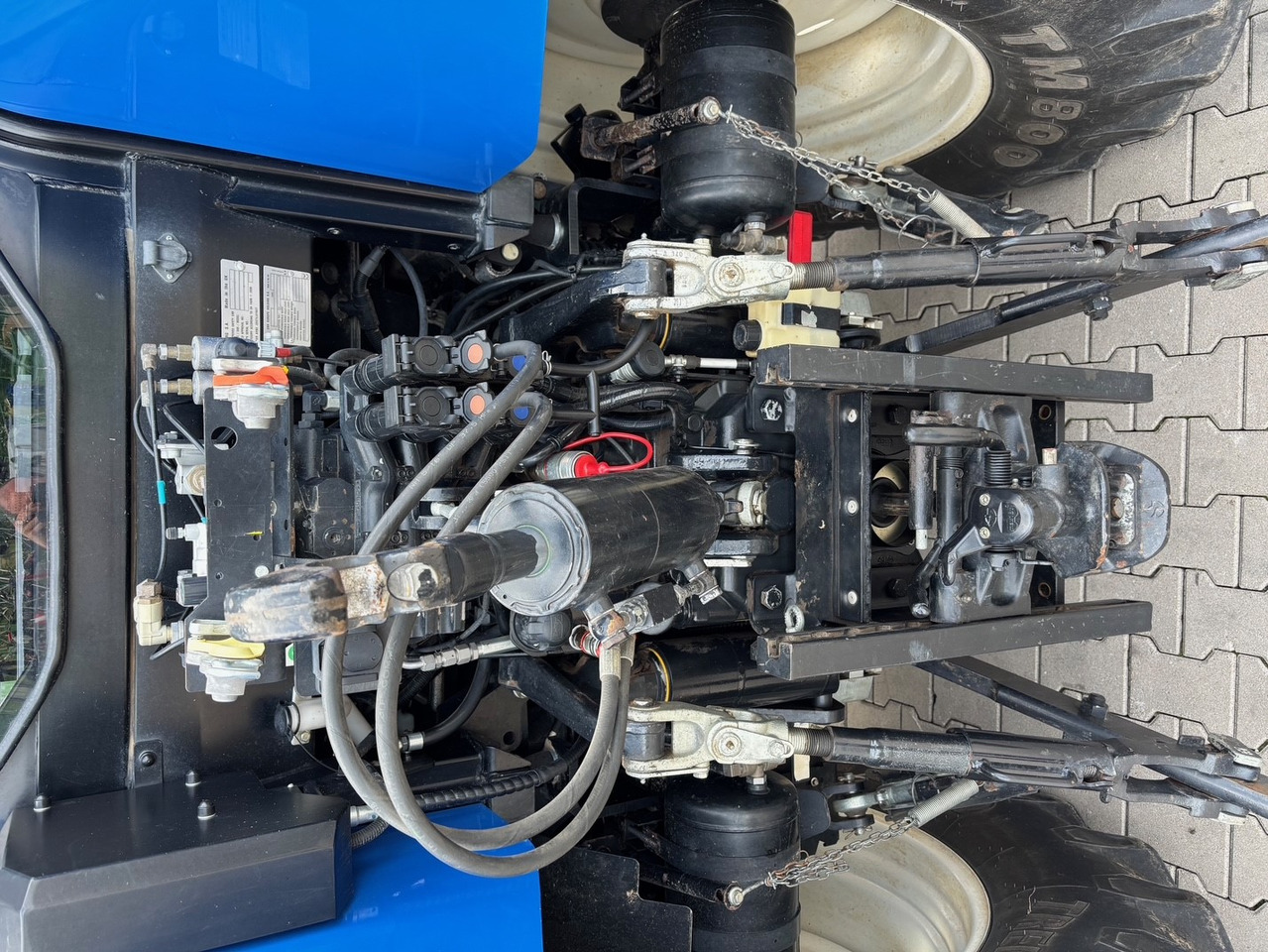 New Holland T6.140 Auto Command - Traktor: slika 5 New Holland T6.140 Auto Command - Traktor: slika 5