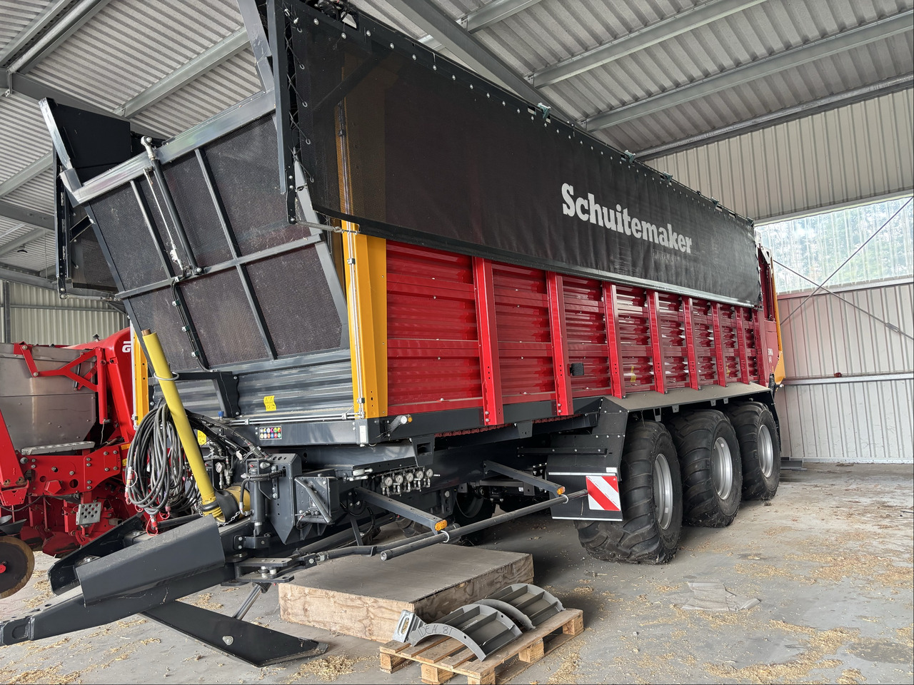 Schuitemaker Siwa 840 S - Kmetijska kiper prikolica/ Demper: slika 1 Schuitemaker Siwa 840 S - Kmetijska kiper prikolica/ Demper: slika 1