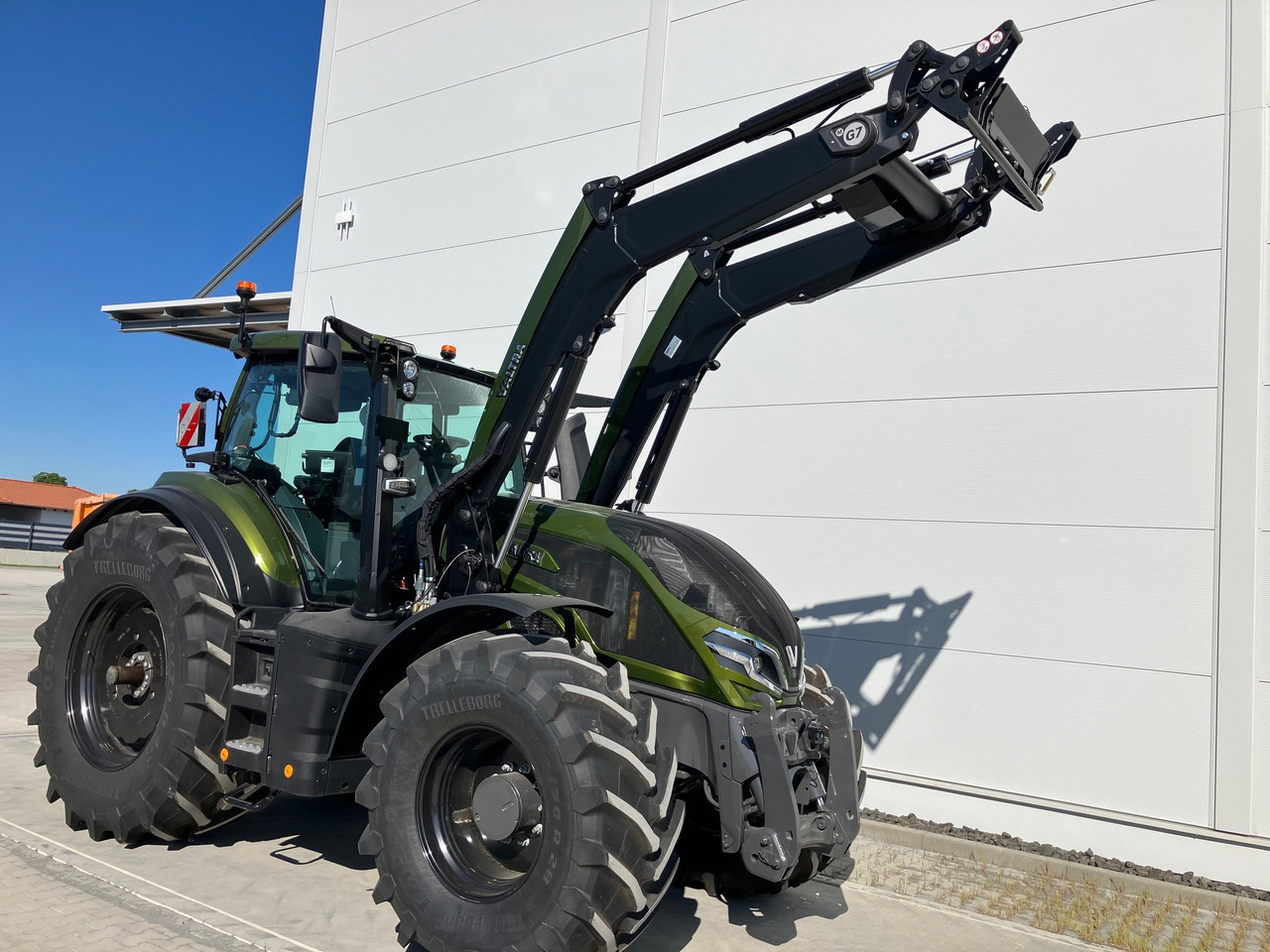 Valtra Q285 - Traktor: slika 4 Valtra Q285 - Traktor: slika 4