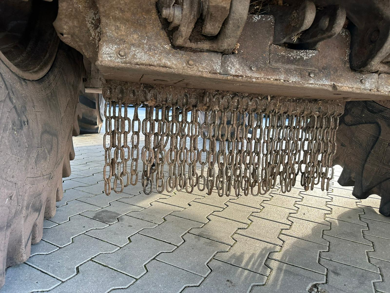Valtra S 374 - Traktor: slika 2 Valtra S 374 - Traktor: slika 2