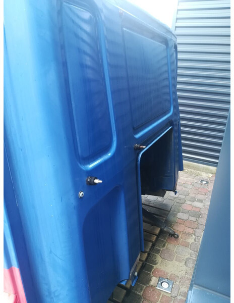 DAF CF65 CF75 CF85 Euro 3 - Kabina in notranjost za Tovornjak: slika 4 DAF CF65 CF75 CF85 Euro 3 - Kabina in notranjost za Tovornjak: slika 4