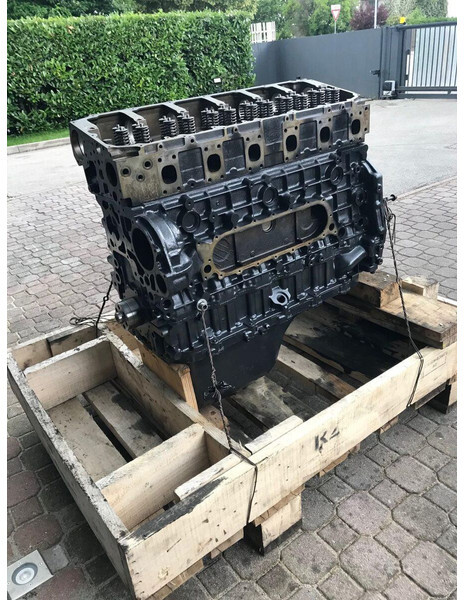 Iveco F2BE0681 EURO 3 CURSOR 8 RECONDITIONED WITH WARRANTY - Motor za Tovornjak: slika 1 Iveco F2BE0681 EURO 3 CURSOR 8 RECONDITIONED WITH WARRANTY - Motor za Tovornjak: slika 1
