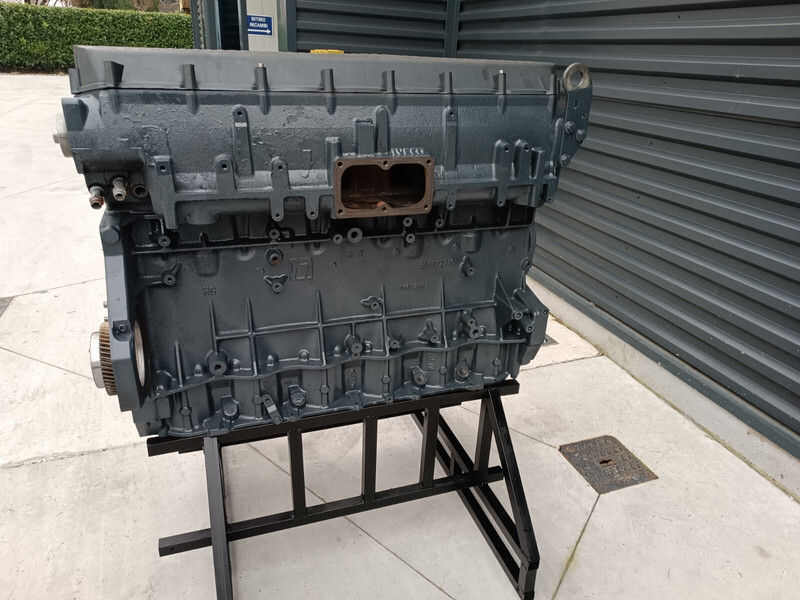 Iveco F3BE3681 STRALIS CURSOR 13 EURO 5 RECONDITIONED WITH WARRANTY - Motor za Tovornjak: slika 1 Iveco F3BE3681 STRALIS CURSOR 13 EURO 5 RECONDITIONED WITH WARRANTY - Motor za Tovornjak: slika 1
