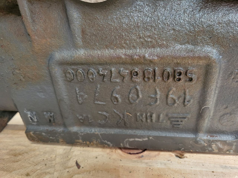 Iveco - Blok cilindra za Tovornjak: slika 2 Iveco - Blok cilindra za Tovornjak: slika 2