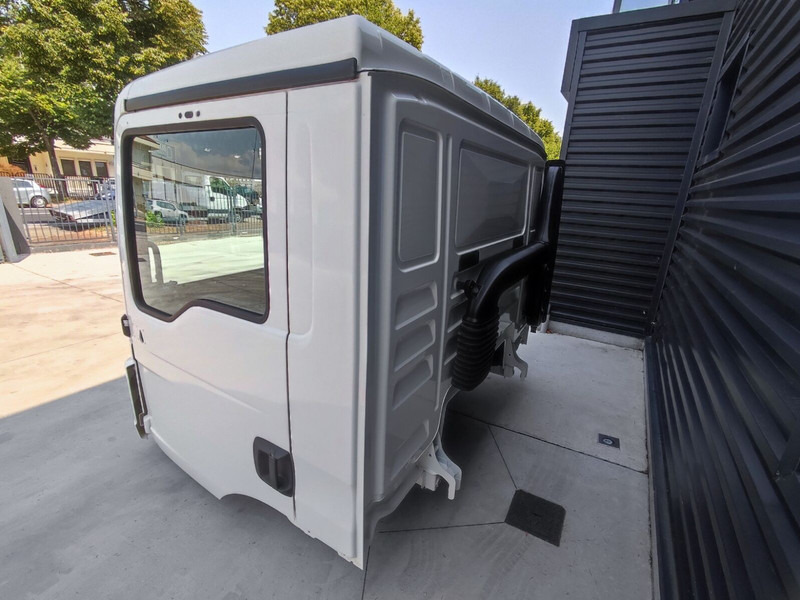 MAN DAY CAB - Kabina in notranjost za Tovornjak: slika 2 MAN DAY CAB - Kabina in notranjost za Tovornjak: slika 2