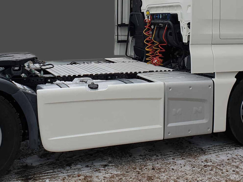 MAN TGX TGS EURO 6 Sideskirts / fairings - Aerodinamika/ Spojler za Tovornjak: slika 2 MAN TGX TGS EURO 6 Sideskirts / fairings - Aerodinamika/ Spojler za Tovornjak: slika 2