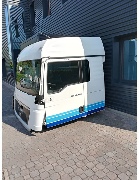 MAN TGX XLX EURO 5 - Kabina in notranjost za Tovornjak: slika 3 MAN TGX XLX EURO 5 - Kabina in notranjost za Tovornjak: slika 3