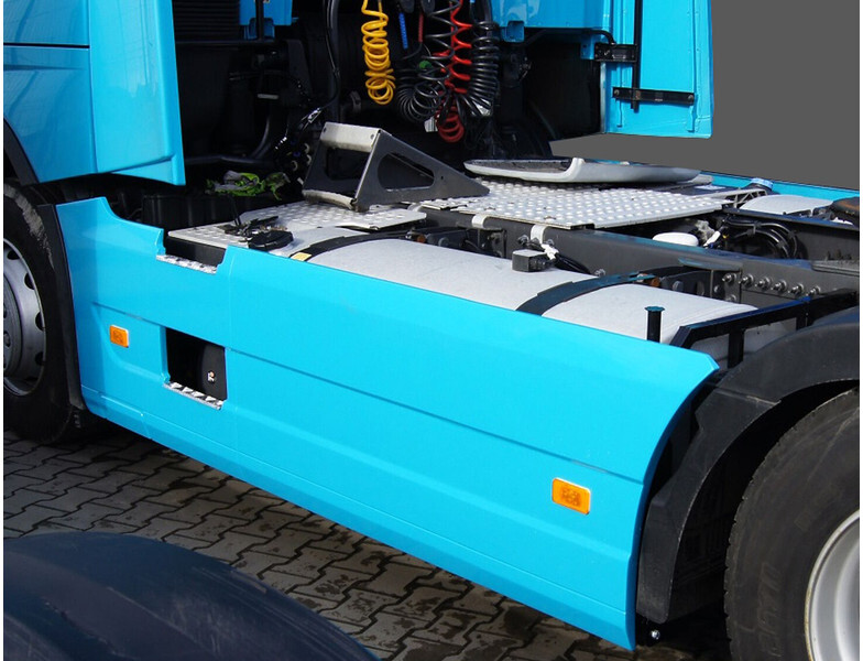 Volvo FH 4 EURO 6 - Aerodinamika/ Spojler za Tovornjak: slika 1 Volvo FH 4 EURO 6 - Aerodinamika/ Spojler za Tovornjak: slika 1