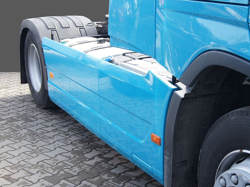 Volvo FH 4 EURO 6 - Aerodinamika/ Spojler za Tovornjak: slika 2 Volvo FH 4 EURO 6 - Aerodinamika/ Spojler za Tovornjak: slika 2