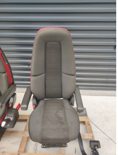 Volvo FH4 - FH13 FH16 - Sedež za Tovornjak: slika 3 Volvo FH4 - FH13 FH16 - Sedež za Tovornjak: slika 3