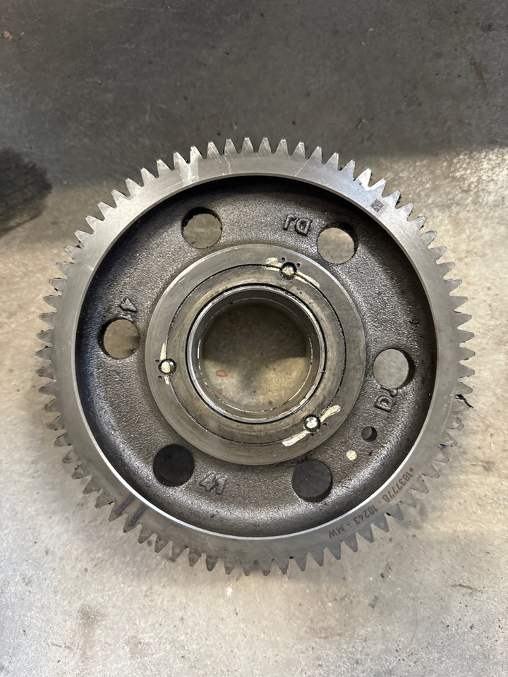 DAF INTERMEDIATE GEAR 1837778 - Motor in deli za Tovornjak: slika 1 DAF INTERMEDIATE GEAR 1837778 - Motor in deli za Tovornjak: slika 1