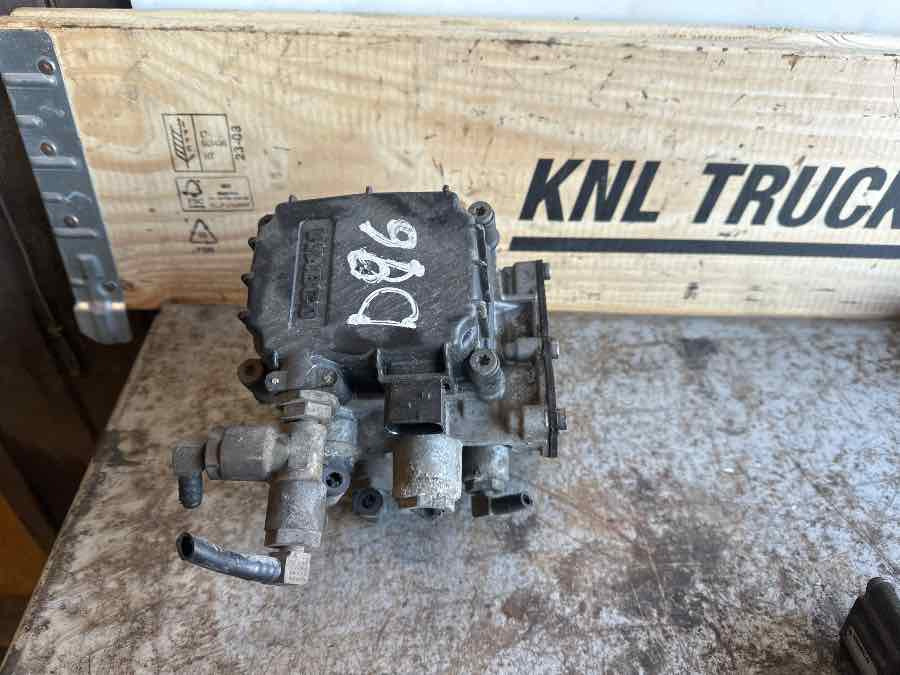 DAF TRAILER VALVE 1747137 - Zavorni ventil za Tovornjak: slika 1 DAF TRAILER VALVE 1747137 - Zavorni ventil za Tovornjak: slika 1