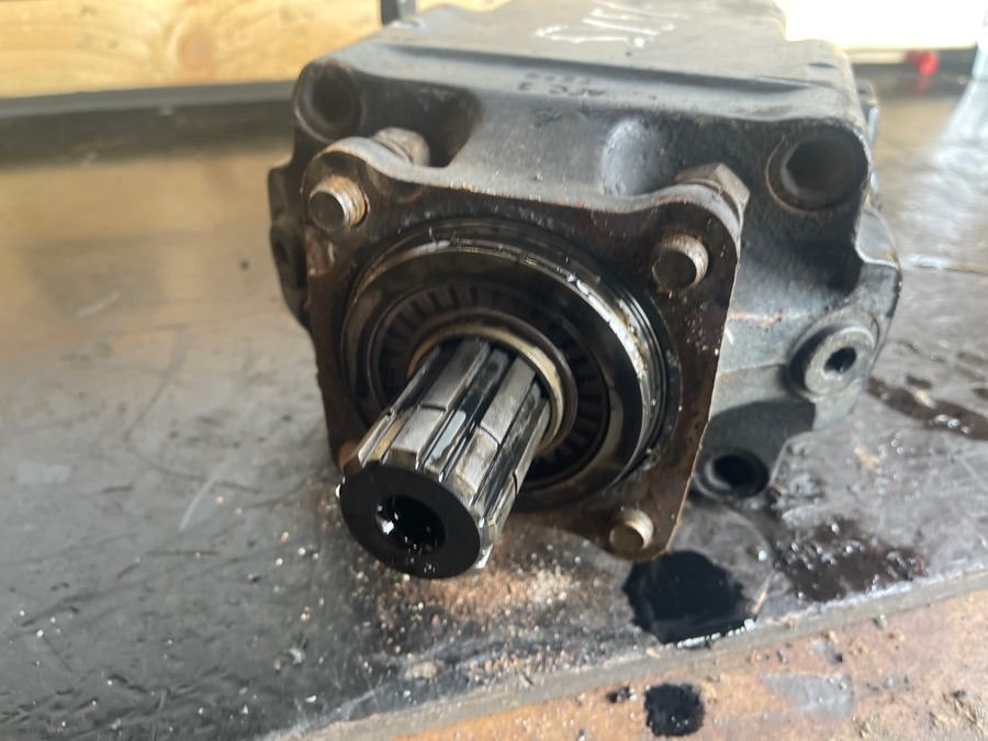HYDRO LEDUC HYDRALIC PUMP / TXV120 0515705 - Hidravlika za Tovornjak: slika 2 HYDRO LEDUC HYDRALIC PUMP / TXV120 0515705 - Hidravlika za Tovornjak: slika 2