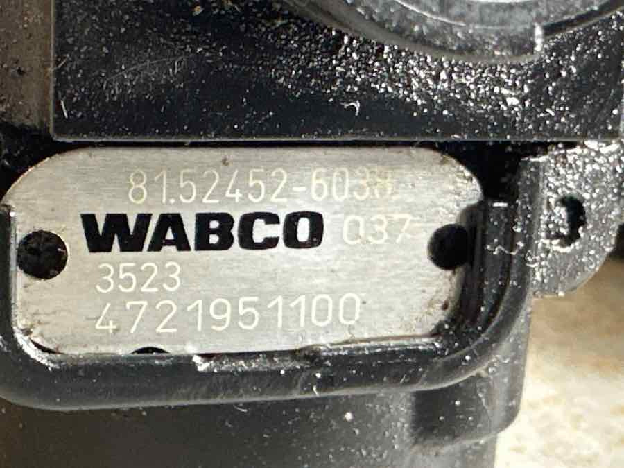 MAN AIR VALVE 81.52452-6038 - Zavorni ventil za Tovornjak: slika 3 MAN AIR VALVE 81.52452-6038 - Zavorni ventil za Tovornjak: slika 3