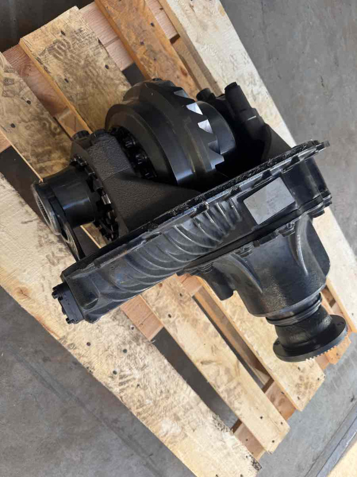 MAN DIFF HP-1352 - 6.824 // 81.35010-6195 - Diferencialni menjalnik za Tovornjak: slika 4 MAN DIFF HP-1352 - 6.824 // 81.35010-6195 - Diferencialni menjalnik za Tovornjak: slika 4