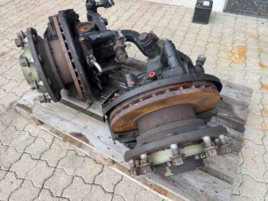 MAN FRONT HUBS 81.36030-0005 + 81.36035-6009 - Pesto za Tovornjak: slika 2 MAN FRONT HUBS 81.36030-0005 + 81.36035-6009 - Pesto za Tovornjak: slika 2