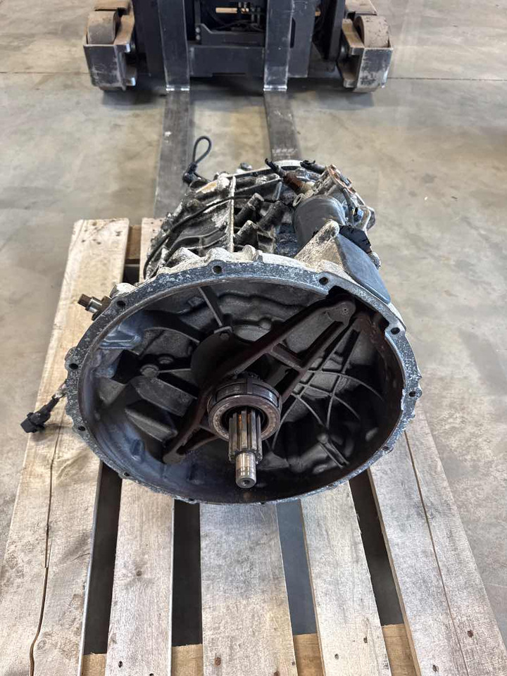 MAN GEARBOX 6S800 TO // 81.32004-6180 - Menjalnik za Tovornjak: slika 1 MAN GEARBOX 6S800 TO // 81.32004-6180 - Menjalnik za Tovornjak: slika 1